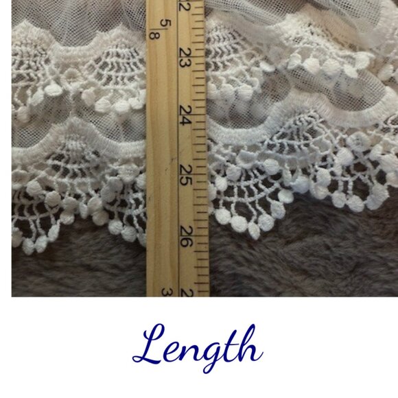 Bellamie Lace Hem Tunic Top – Size Small, Chic & Feminine Boho Inspired - Picture 8 of 9